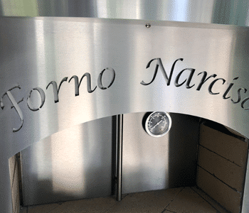 Up close view of Forno Narciso engraving on a Nardona Napoli pizza oven